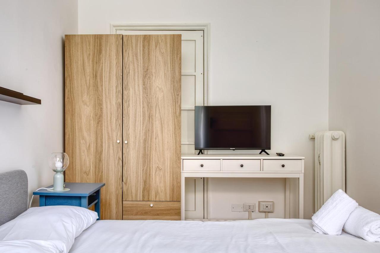 Appartamento Joivy Mauri - Cosy Flats Near The Duomo Milano Esterno foto