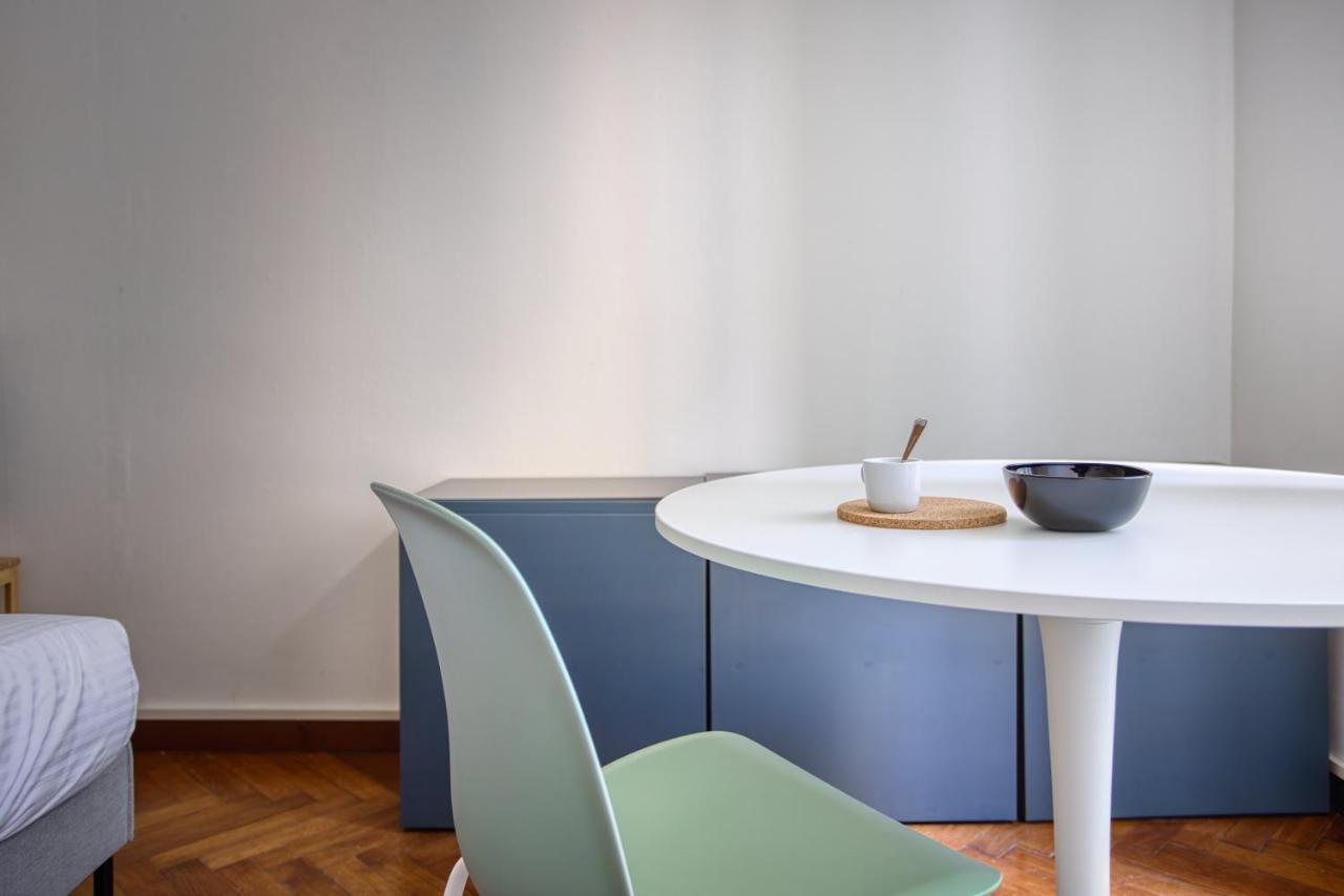 Appartamento Joivy Mauri - Cosy Flats Near The Duomo Milano Esterno foto
