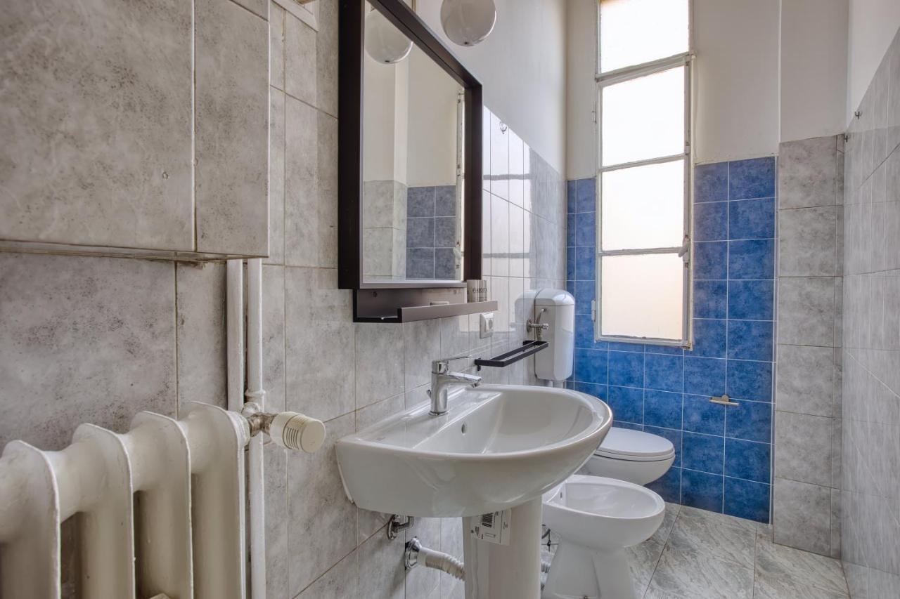 Appartamento Joivy Mauri - Cosy Flats Near The Duomo Milano Esterno foto